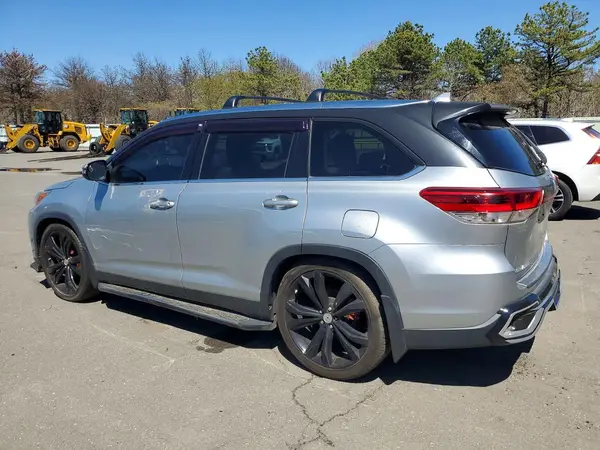 5TDJZRFH9KS584779 2019 TOYOTA HIGHLANDER - Image 2