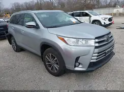 5TDJZRFH9KS585639 2019 TOYOTA HIGHLANDER
