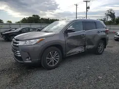 5TDJZRFH9KS595961 2019 TOYOTA HIGHLANDER