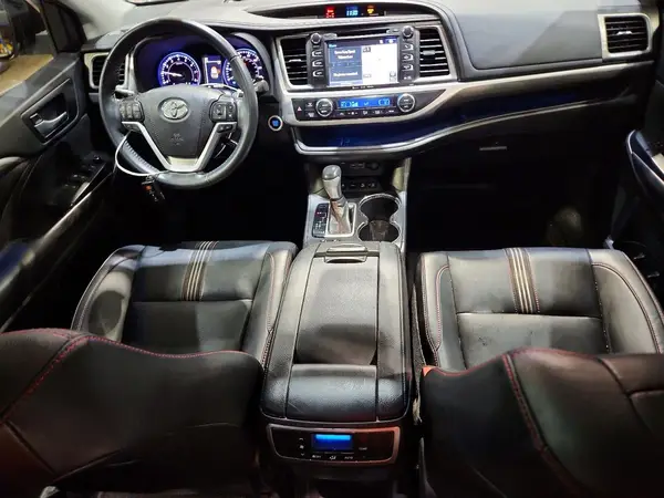5TDJZRFH9KS598956 2019 TOYOTA HIGHLANDER - Image 8