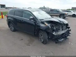 5TDJZRFH9KS604531 2019 TOYOTA HIGHLANDER