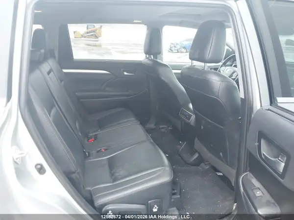 5TDJZRFH9KS604903 2019 TOYOTA HIGHLANDER - Image 8