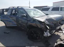5TDJZRFH9KS607073 2019 TOYOTA HIGHLANDER