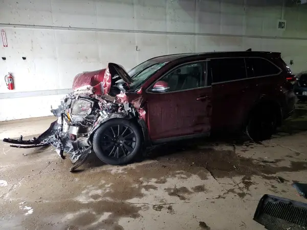5TDJZRFH9KS610278 2019 TOYOTA HIGHLANDER - Image 1
