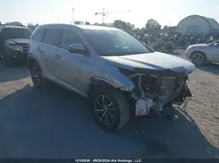 5TDJZRFH9KS613813 2019 TOYOTA HIGHLANDER