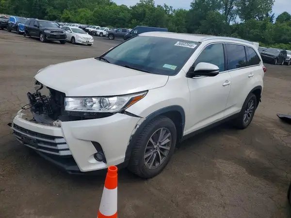 5TDJZRFH9KS615027 2019 TOYOTA HIGHLANDER - Image 1