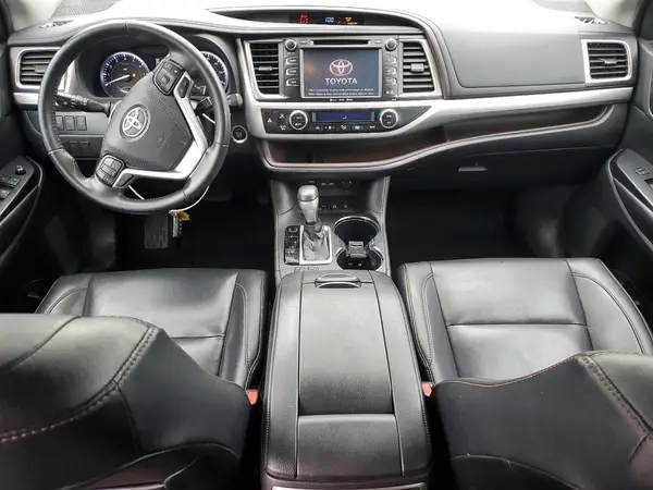 5TDJZRFH9KS616372 2019 TOYOTA HIGHLANDER - Image 8