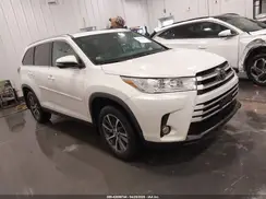 5TDJZRFH9KS616954 2019 TOYOTA HIGHLANDER