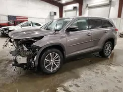 5TDJZRFH9KS618624 2019 TOYOTA HIGHLANDER