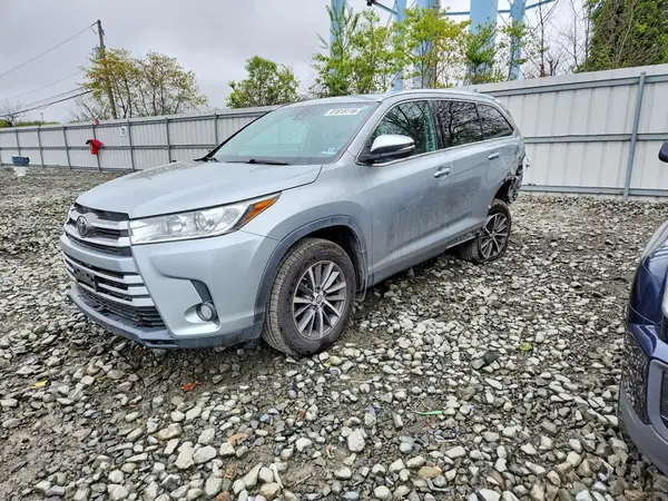 5TDJZRFH9KS622351 2019 TOYOTA HIGHLANDER - Image 1