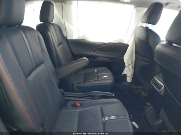 5TDJZRFH9KS622589 2019 TOYOTA HIGHLANDER - Image 8