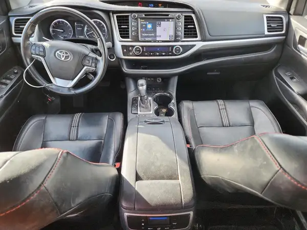 5TDJZRFH9KS623466 2019 TOYOTA HIGHLANDER - Image 8