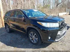 5TDJZRFH9KS627467 2019 TOYOTA HIGHLANDER