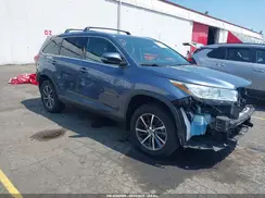 5TDJZRFH9KS705634 2019 TOYOTA HIGHLANDER