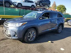 5TDJZRFH9KS706671 2019 TOYOTA HIGHLANDER
