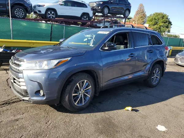 5TDJZRFH9KS706671 2019 TOYOTA HIGHLANDER - Image 1
