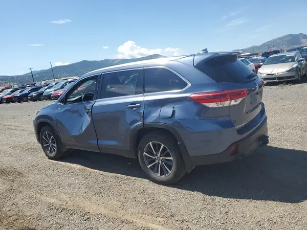 5TDJZRFH9KS712731 2019 TOYOTA HIGHLANDER - Image 2