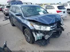 5TDJZRFH9KS719369 2019 TOYOTA HIGHLANDER