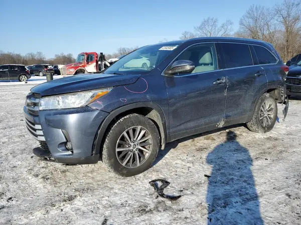 5TDJZRFH9KS953608 2019 TOYOTA HIGHLANDER - Image 1