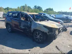 5TDJZRFH9KS971395 2019 TOYOTA HIGHLANDER