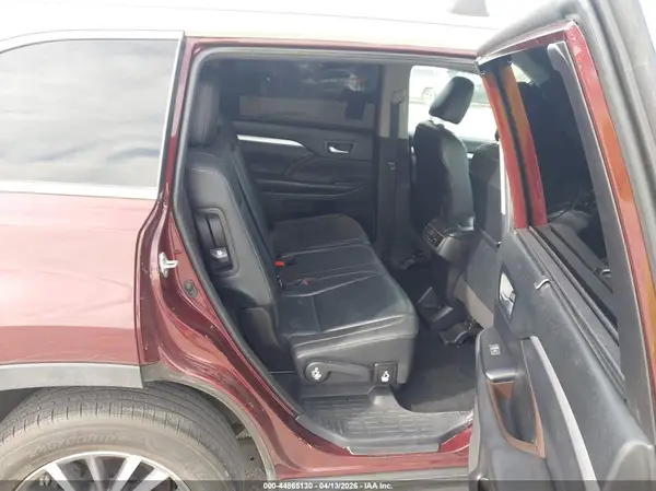 5TDJZRFH9KS975544 2019 TOYOTA HIGHLANDER - Image 8