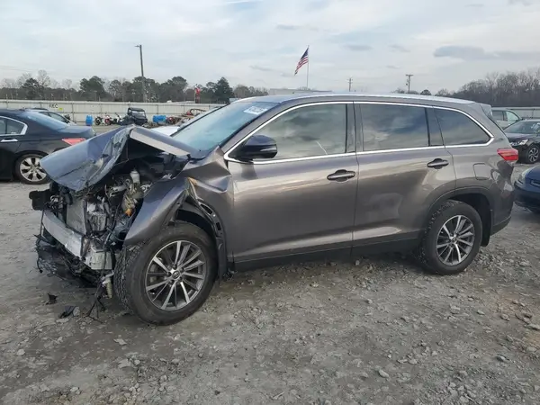 5TDJZRFH9KS988861 2019 TOYOTA HIGHLANDER - Image 1