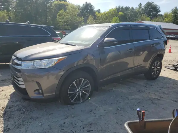 5TDJZRFH9KS993378 2019 TOYOTA HIGHLANDER - Image 1