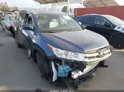 5TDJZRFH9KS998774 2019 TOYOTA HIGHLANDER