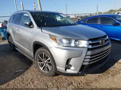 5TDJZRFHXHS371560 2017 TOYOTA HIGHLANDER