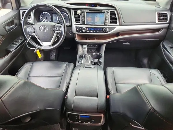 5TDJZRFHXHS380128 2017 TOYOTA HIGHLANDER - Image 8