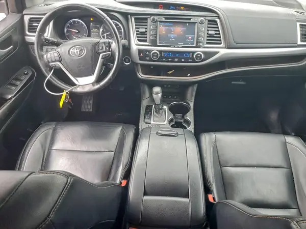 5TDJZRFHXHS406260 2017 TOYOTA HIGHLANDER - Image 8