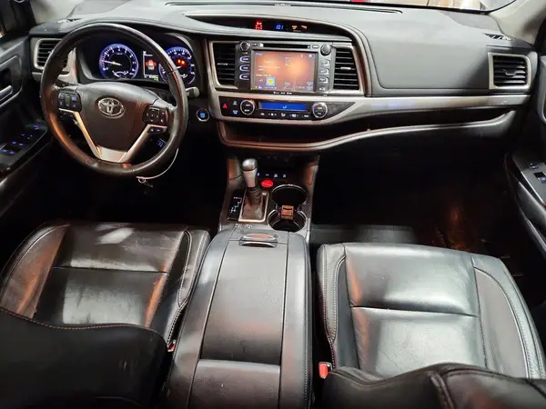 5TDJZRFHXHS417548 2017 TOYOTA HIGHLANDER - Image 8