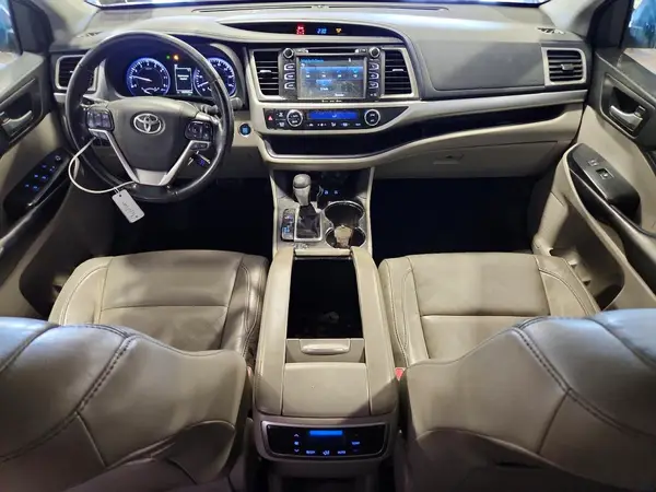 5TDJZRFHXHS441932 2017 TOYOTA HIGHLANDER - Image 8