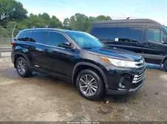 5TDJZRFHXHS444815 2017 TOYOTA HIGHLANDER