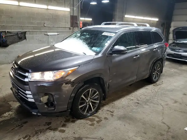 5TDJZRFHXHS450811 2017 TOYOTA HIGHLANDER - Image 1