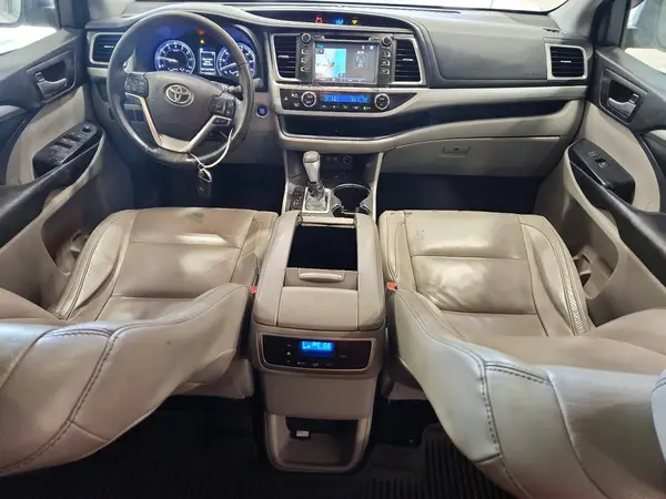 5TDJZRFHXHS517732 2017 TOYOTA HIGHLANDER - Image 8
