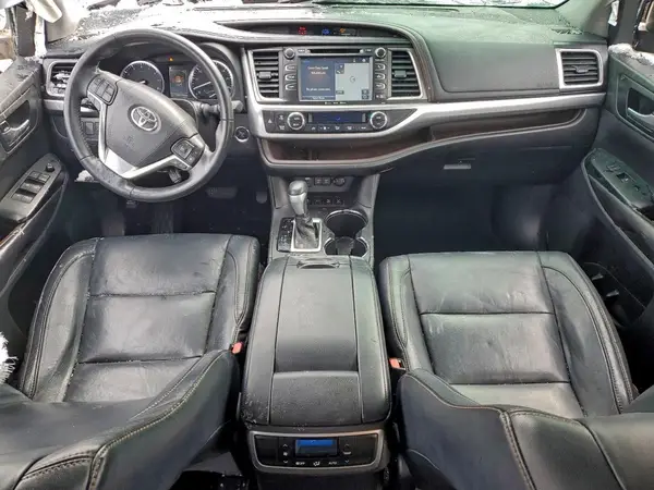 5TDJZRFHXHS519206 2017 TOYOTA HIGHLANDER - Image 8