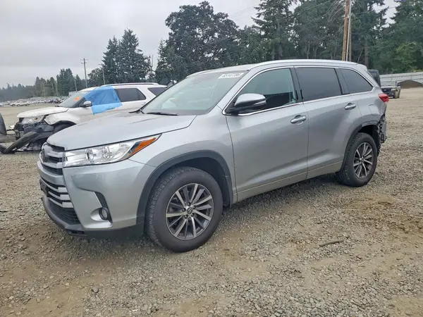 5TDJZRFHXJS523424 2018 TOYOTA HIGHLANDER - Image 1