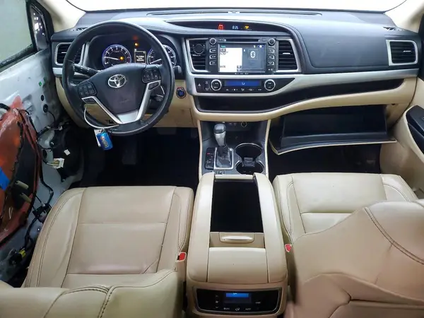 5TDJZRFHXJS525139 2018 TOYOTA HIGHLANDER - Image 8