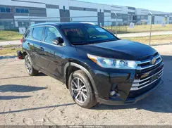 5TDJZRFHXJS526890 2018 TOYOTA HIGHLANDER