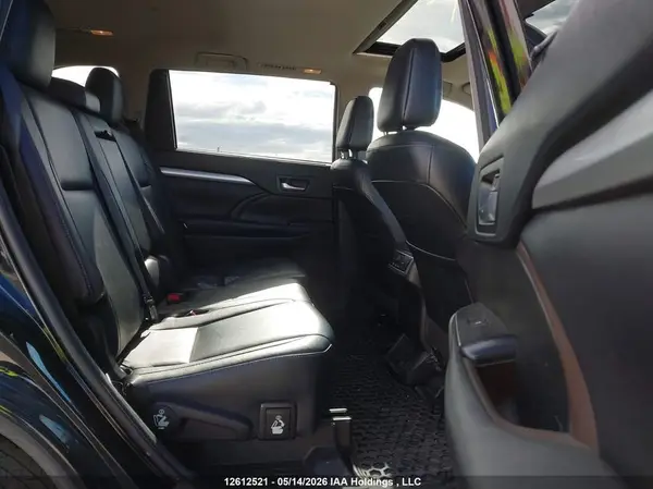5TDJZRFHXJS527022 2018 TOYOTA HIGHLANDER - Image 8