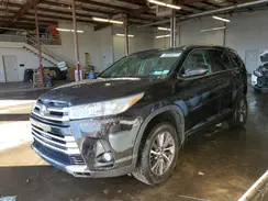 5TDJZRFHXJS537839 2018 TOYOTA HIGHLANDER