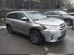 5TDJZRFHXJS540160 2018 TOYOTA HIGHLANDER