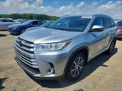 5TDJZRFHXJS811038 2018 TOYOTA HIGHLANDER