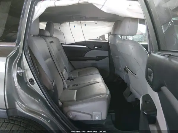 5TDJZRFHXJS849580 2018 TOYOTA HIGHLANDER - Image 8