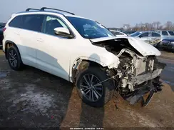 5TDJZRFHXJS877539 2018 TOYOTA HIGHLANDER