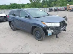 5TDJZRFHXJS879100 2018 TOYOTA HIGHLANDER