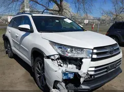 5TDJZRFHXJS890209 2018 TOYOTA HIGHLANDER