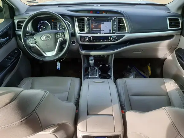 5TDJZRFHXJS914508 2018 TOYOTA HIGHLANDER - Image 8