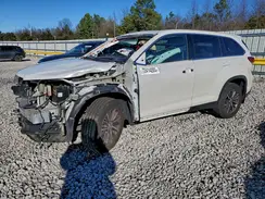 5TDJZRFHXKS564069 2019 TOYOTA HIGHLANDER